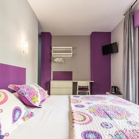 Hostal Tropical อัลมูเญการ์ ภายนอก รูปภาพ