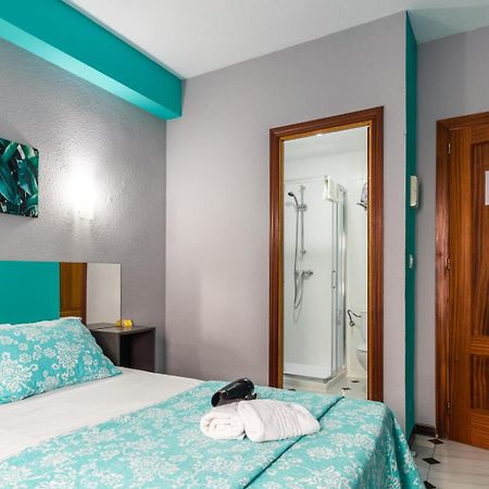 Hostal Tropical อัลมูเญการ์ ภายนอก รูปภาพ
