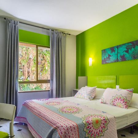 Hostal Tropical อัลมูเญการ์ ภายนอก รูปภาพ